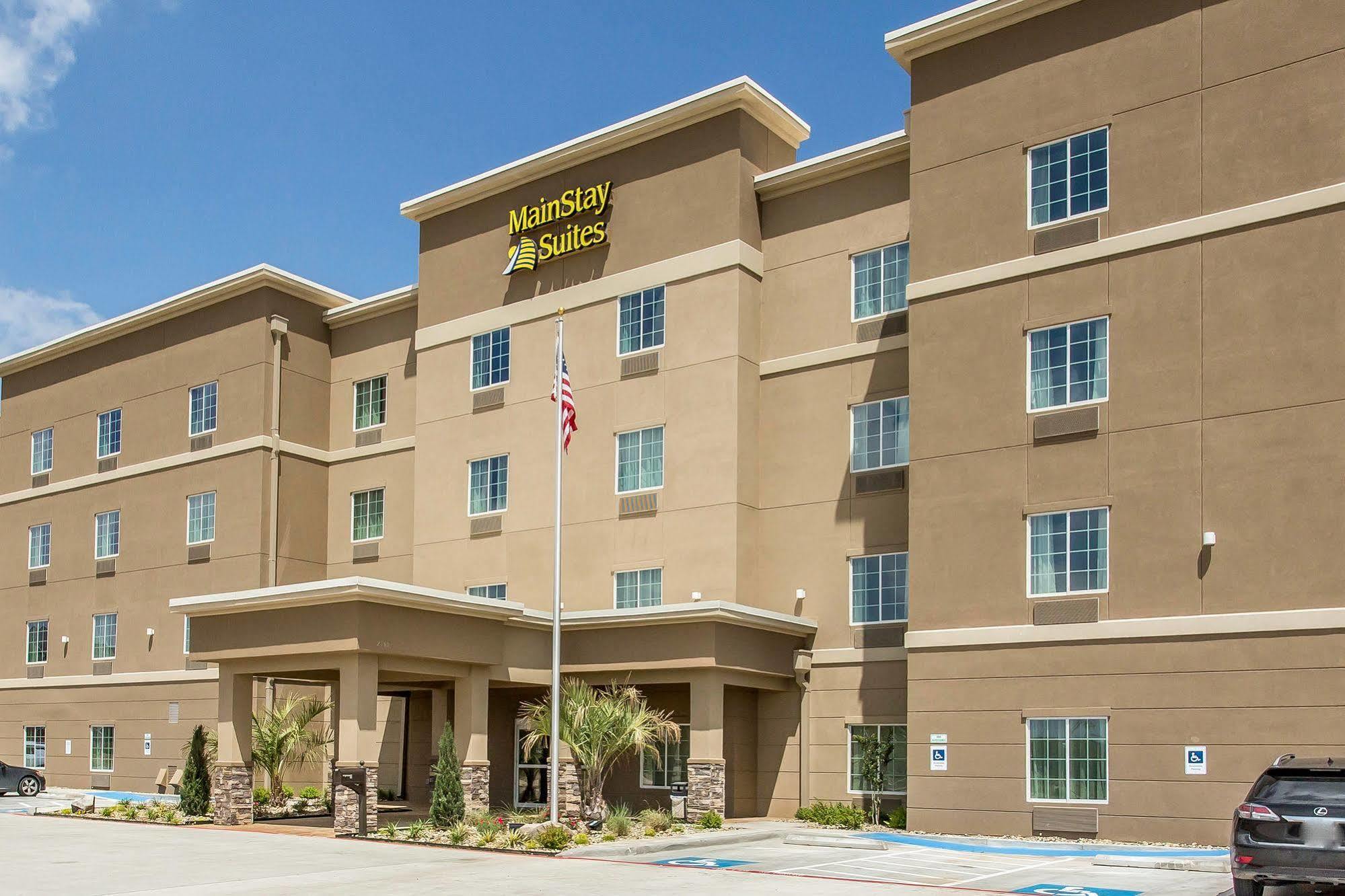 Mainstay Suites Midland Exterior photo